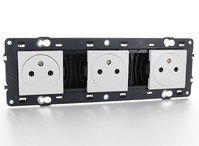 LEGRAND valena prise de courant affeurantes triple précâblées LEGRAND valena prise de courant affeurantes triple précâblées