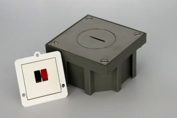 SQUARE arpi prise de contact pour 1 haut-parleur ip64 brushed stainless steel SQUARE arpi prise de contact pour 1 haut-parleur ip64 brushed stainless steel