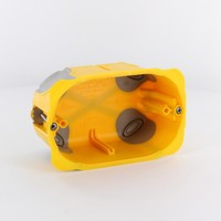 BTICINO boîte cloisons creuses étanche à l'air pour 3 modules BTICINO boîte cloisons creuses étanche à l'air pour 3 modules