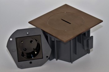 SQUARE arpi vloerstopcontact 2p met randaarding (schuko)16a ip66 bronze