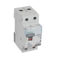 interrupteur différentiel tx³ 2p 300ma 40a type a-s - 2 modules