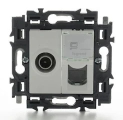 LEGRAND valena contactdoos tv + rj45 utp cat 6 spanklauwen wit LEGRAND valena contactdoos tv + rj45 utp cat 6 spanklauwen wit