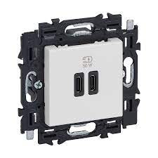 LEGRAND valena next dubbele usb type c+c lader 30w power delivery white