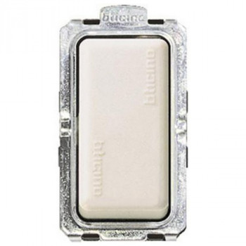 BTICINO magic commutateur 10a - 250v - unipolaire - 1 touche