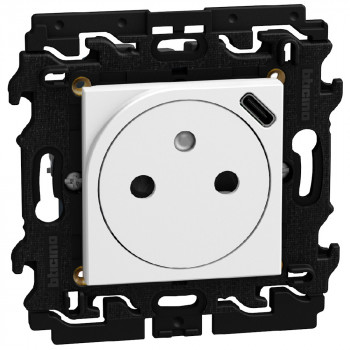 light now contactdoos 2p+a+ 1usb-c 2 modules wit