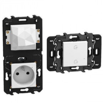 light now with netatmo passerelle + prise 2p+t (broche) blanc